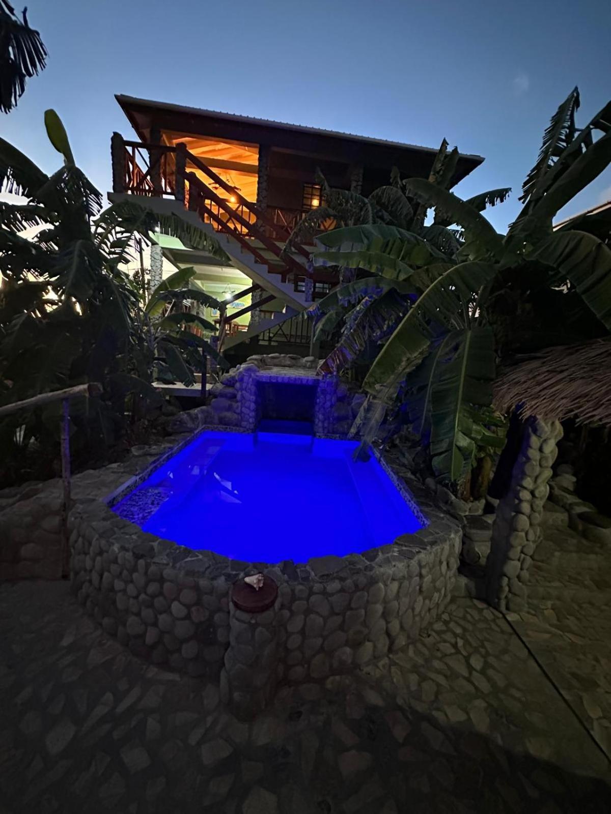 Orchid Resort Ltd Guillet Zewnętrze zdjęcie