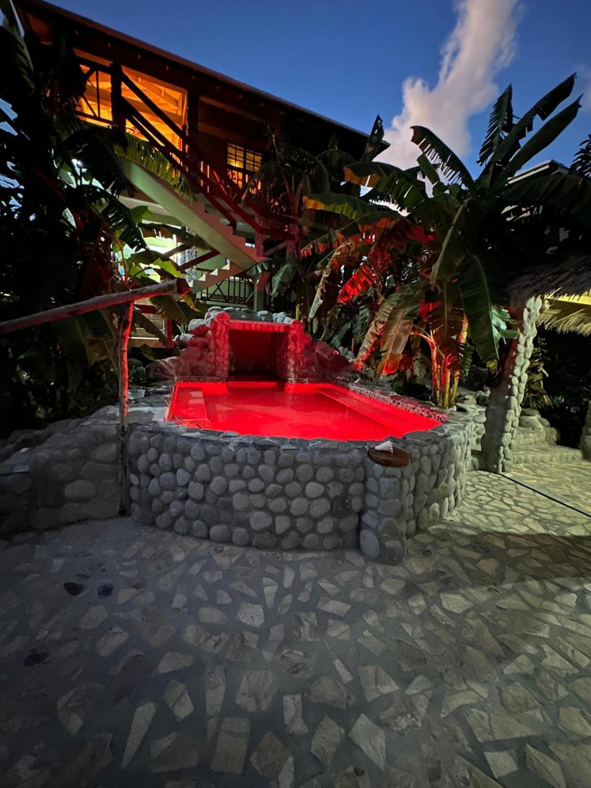 Orchid Resort Ltd Guillet Zewnętrze zdjęcie